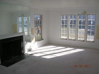 2nd image of 18403 Northlawn St