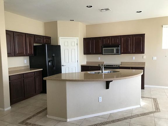 4th image of 43303 W Delia Blvd