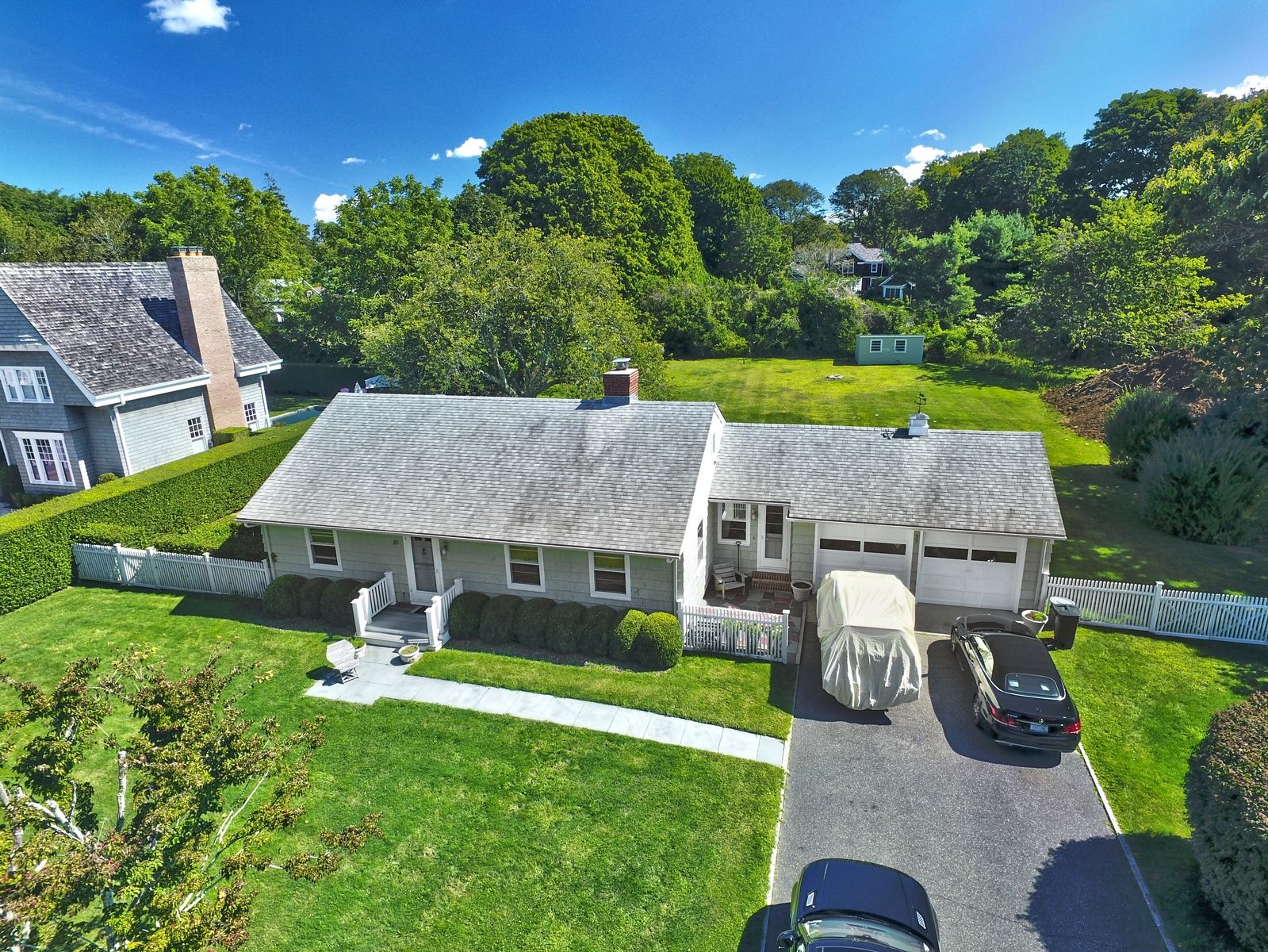 37 Chester St, Bridgehampton, NY 11932 Out East