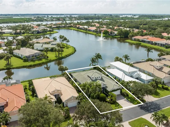 1396 W Island Club Sq, Vero Beach, FL 32963