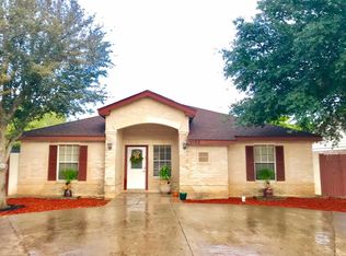 9103 Snow Falls Dr, Laredo, TX 78045