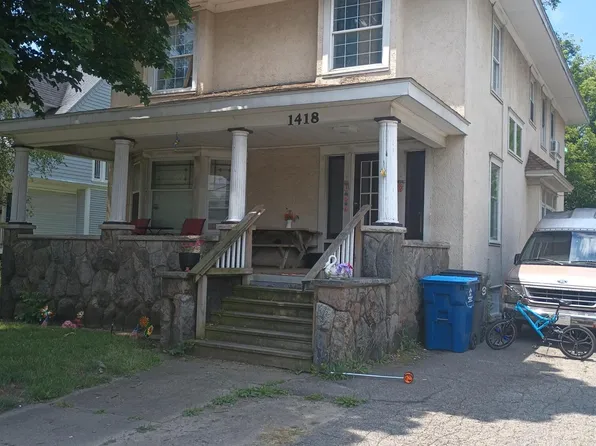 1418 Portage St, Kalamazoo, MI 49001