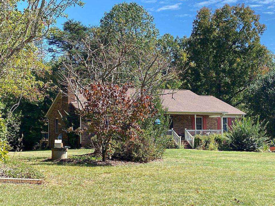 2nd image of 2504 Morning Glory Dr