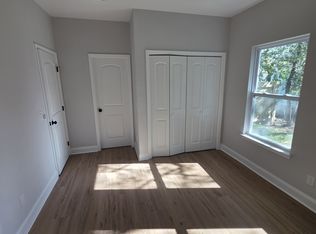 2138 Bacon Park Dr, Savannah, GA 31406