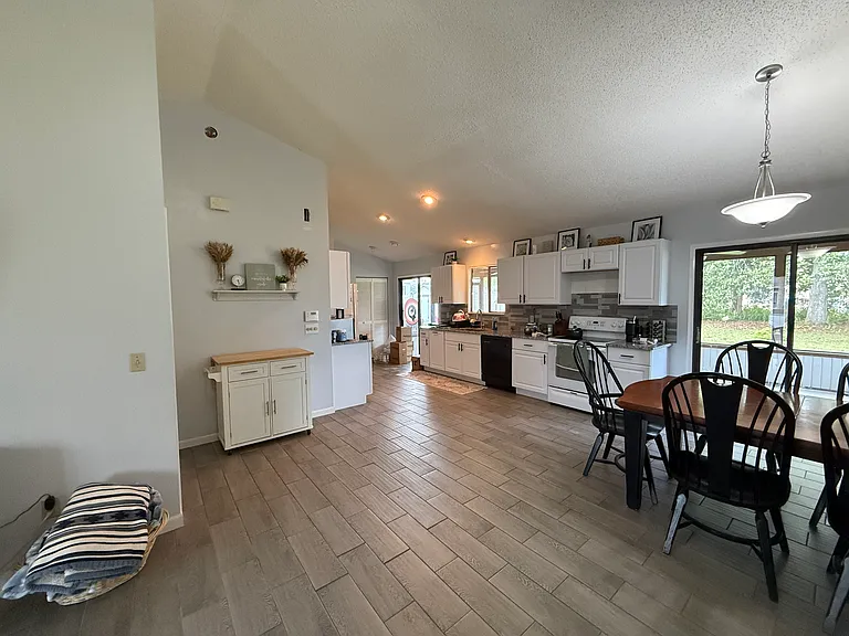 39 Bannerwood Ln — Photo 8