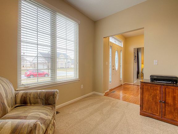 5th image of 459 W Canford Park #14