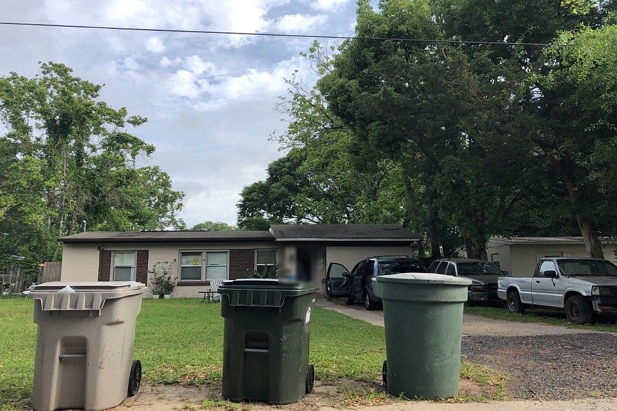 1st image of 10 Carey Ave