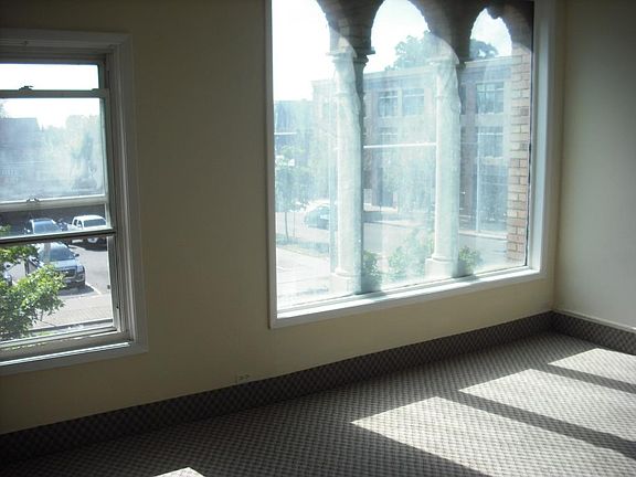 5th image of 266 Bryant St