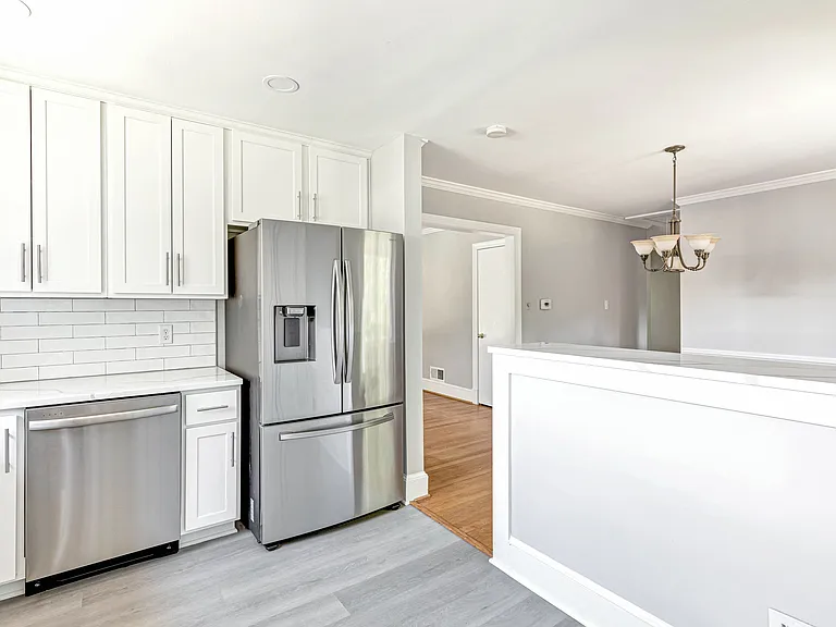 8807 Turnbull Ave — Photo 14