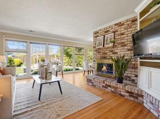 587 Pineview Dr, San Jose, CA 95117