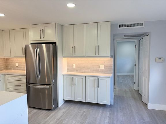 3rd image of 214 Monaco Drive #214