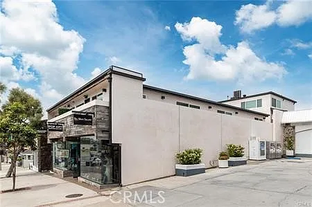 577 S Ramona Ave #E — Photo 38