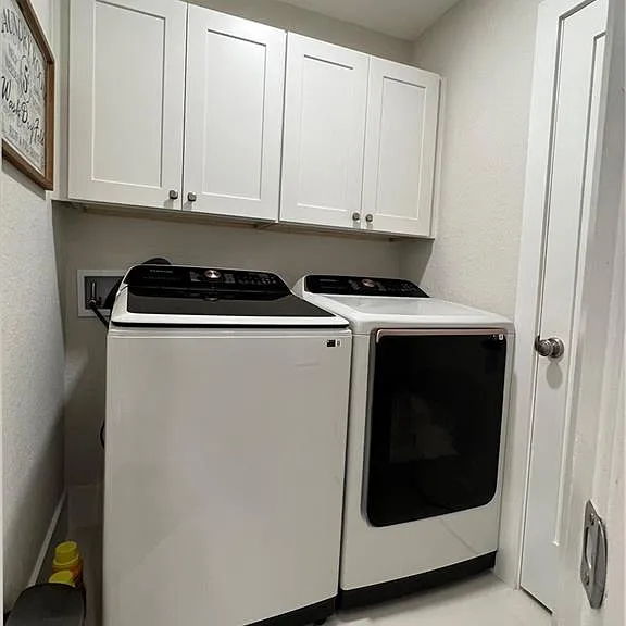 7087 Barrington Cir #201 — Photo 6