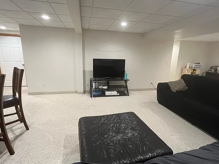 601 Moose Ct — Photo 9
