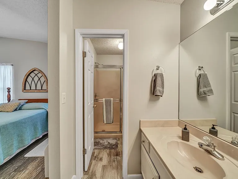1696 Valparaiso Blvd — Photo 24