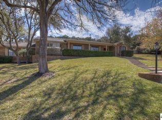 409 Oak Ridge Dr, San Marcos, TX 78666