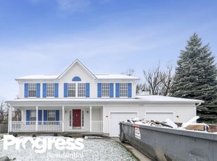 7727 Gullit Way, Indianapolis, IN 46214