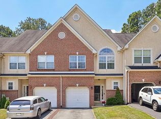 25 Forest Gate Ln, Wilmington, DE 19810