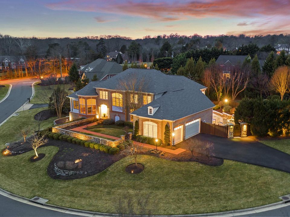 2934 Fox Mill Manor Dr, Oakton, VA 22124 Zillow