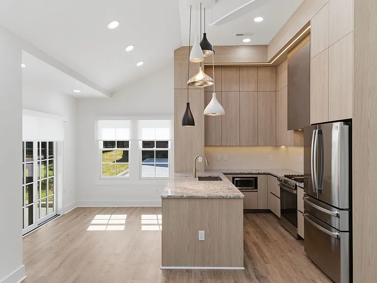 1840 Merriman Ave — Photo 37