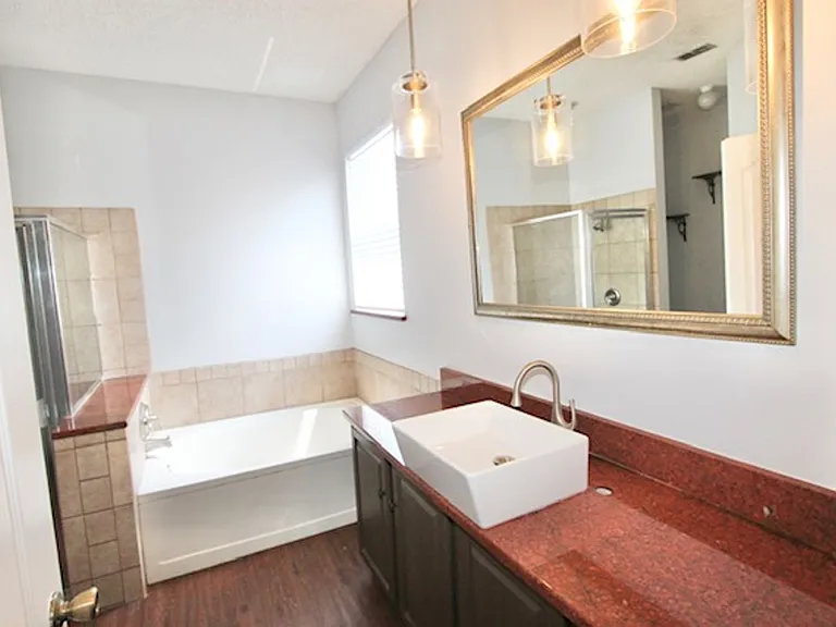 1710 Riveredge Rd — Photo 10