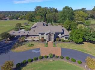 2101 Cochran Rd, Maryville, TN 37803