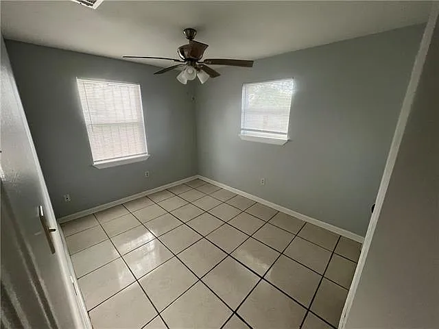 7825 Dorsett Dr — Photo 7