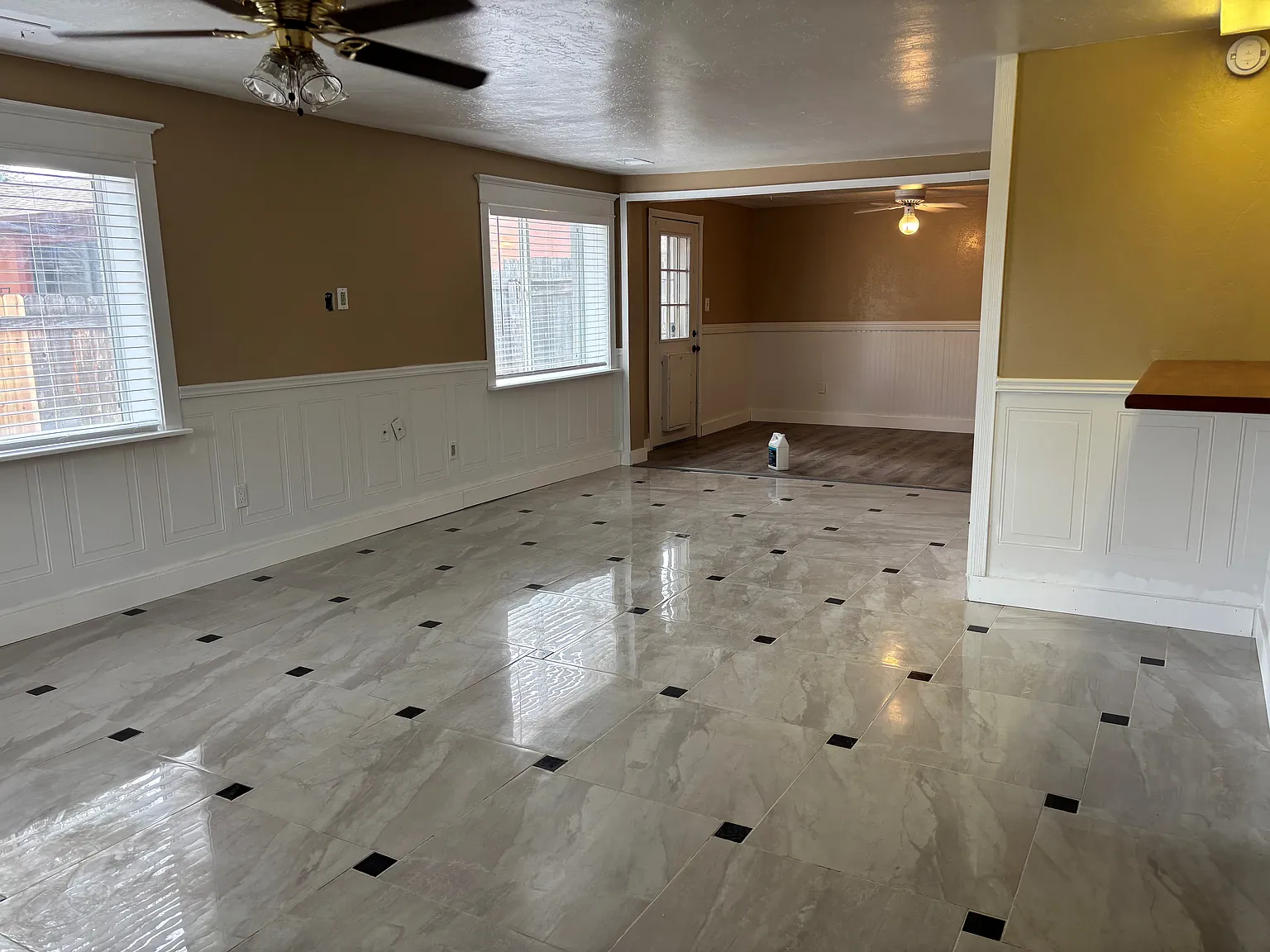 4 bed, 1983 sqft, $2,500 — Photo 1