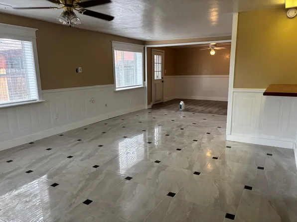 1909 N Main St, Flagstaff, AZ 86004