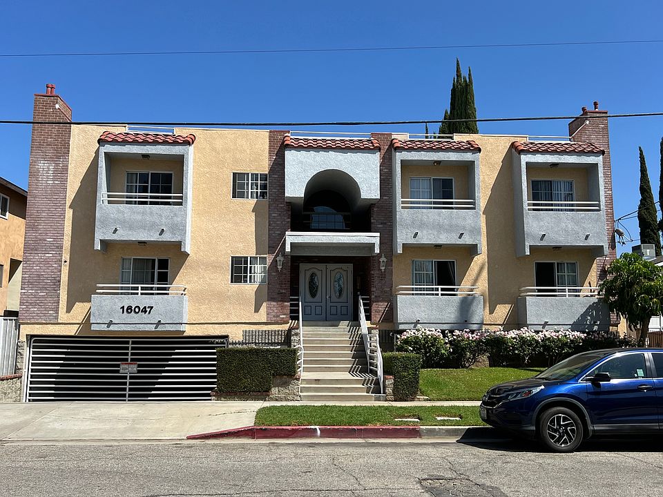 1st image of 16047 Haynes St APT 201