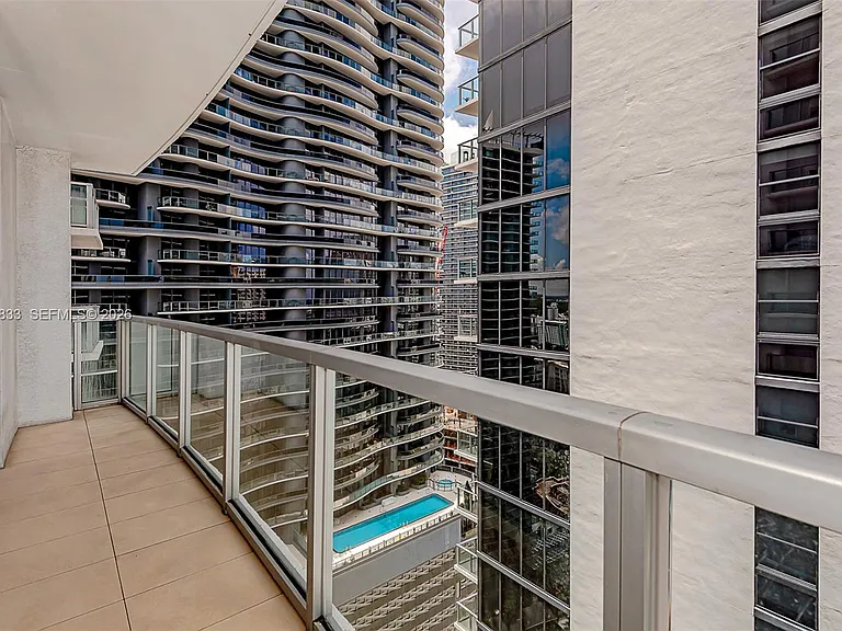 1050 Brickell Ave #2822 — Photo 26