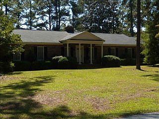 4th image of 105 Woodlawn Dr