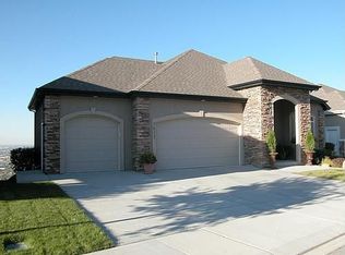 1617 E Rolling Green Dr, Draper, UT 84020