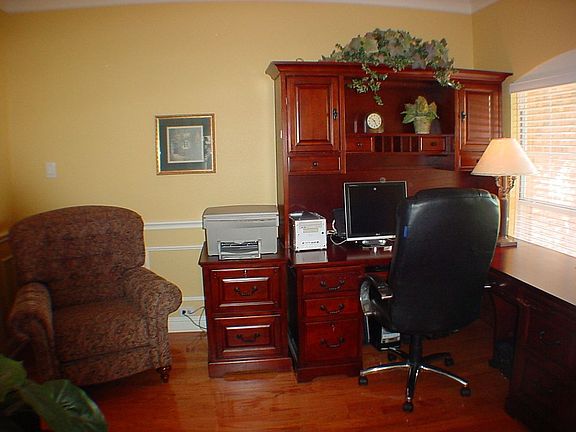 2nd image of 404 Newport Dr