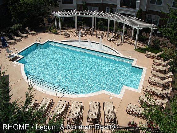 5th image of 12905 Centre Park Cir APT 202