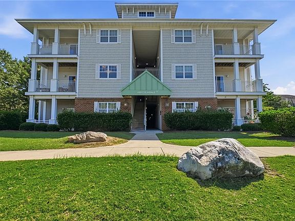 2nd image of 4301 Colindale Rd APT 208