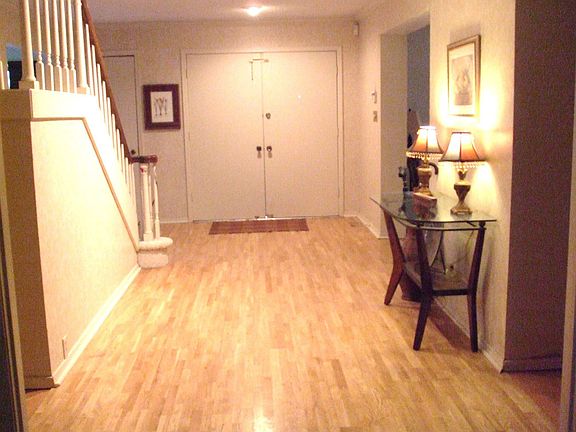 Entry way