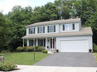 415 Hidden Valley Rd, New Cumberland, PA 17070