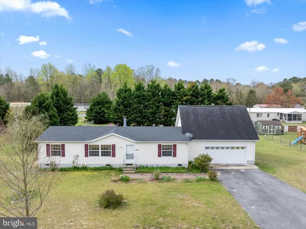 11830 Glen Cir, Bridgeville, DE 19933