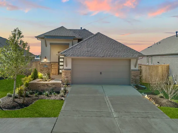 12503 Llano Estacado Dr, Cypress, TX 77433