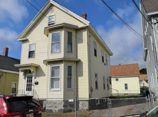 81 Newhall St, Lowell, MA 01852