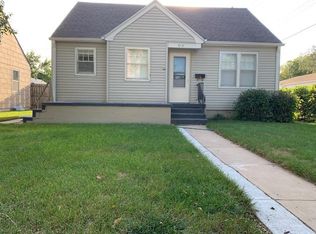 614 S Monroe St, Grand Island, NE 68801