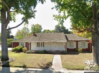 180 Hedge Rd, Menlo Park, CA 94025