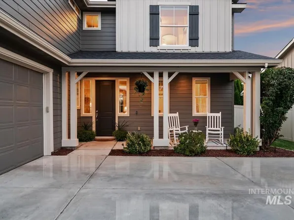 1474 W Bear Track Dr, Meridian, ID 83642