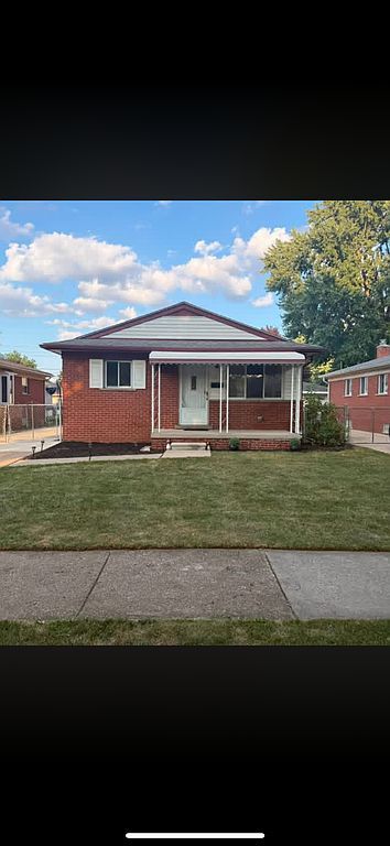 7917 Campbell St - Property Image