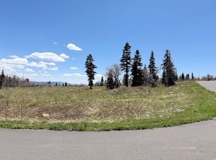 403 W Blue Spruce Dr, Springdale, UT 84767