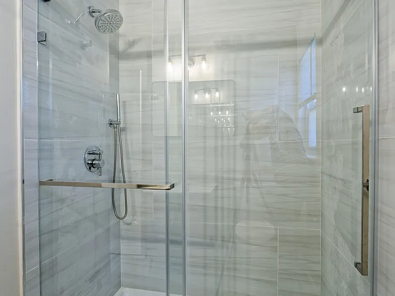 271 N 6th St #3 — Photo 15