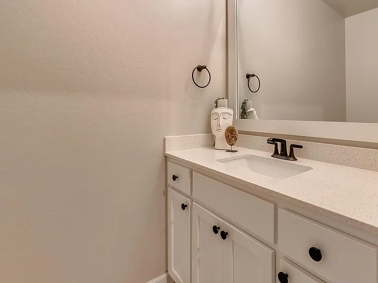 14512 Chambery Ct — Photo 33
