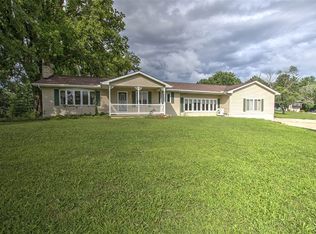 3330 S Baltimore Ave, Decatur, IL 62521