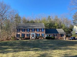 16 Edge Hill Rd, Hopkinton, MA 01748